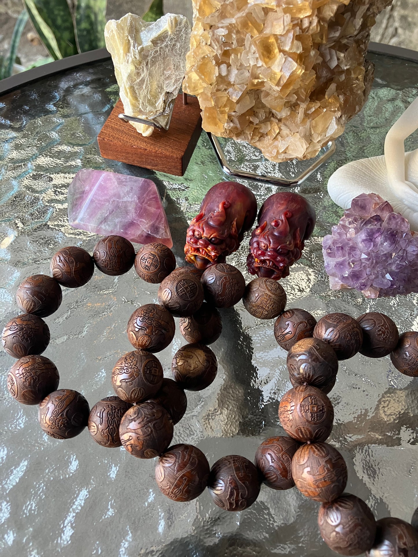 Sagrado Oud: Agarwood Mantra Bracelet