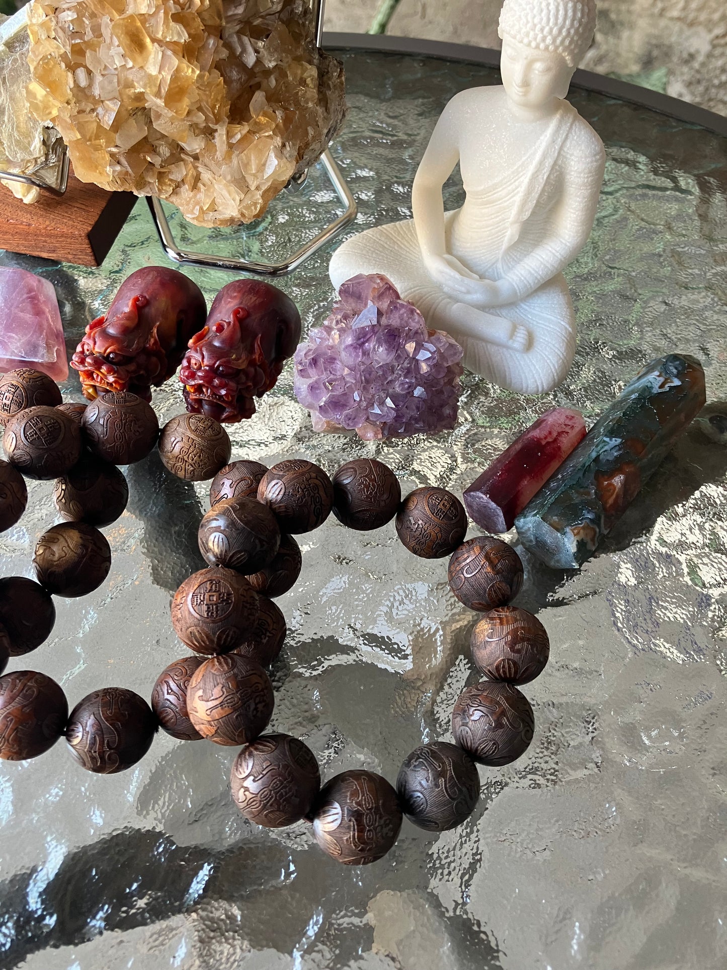 Sagrado Oud: Agarwood Mantra Bracelet