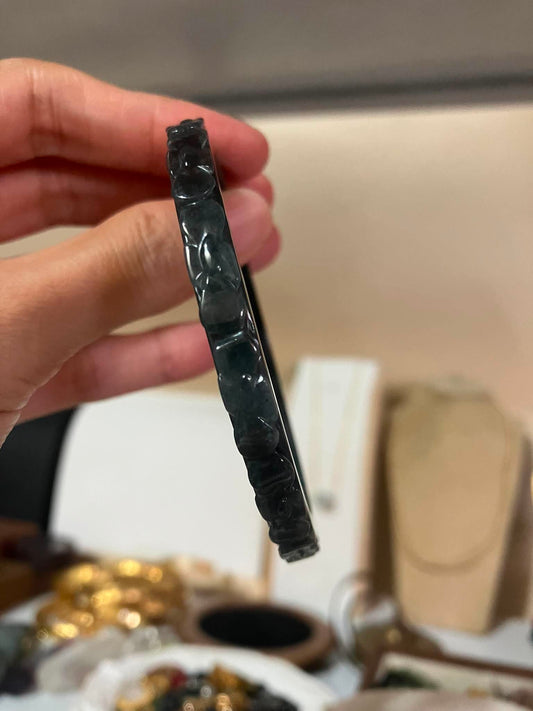Carved Wuji Jade Bangle (Includes Certificate)