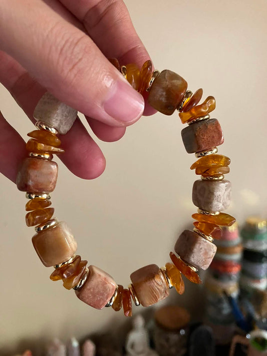 Coral Jasper & Amber Chip Bracelet